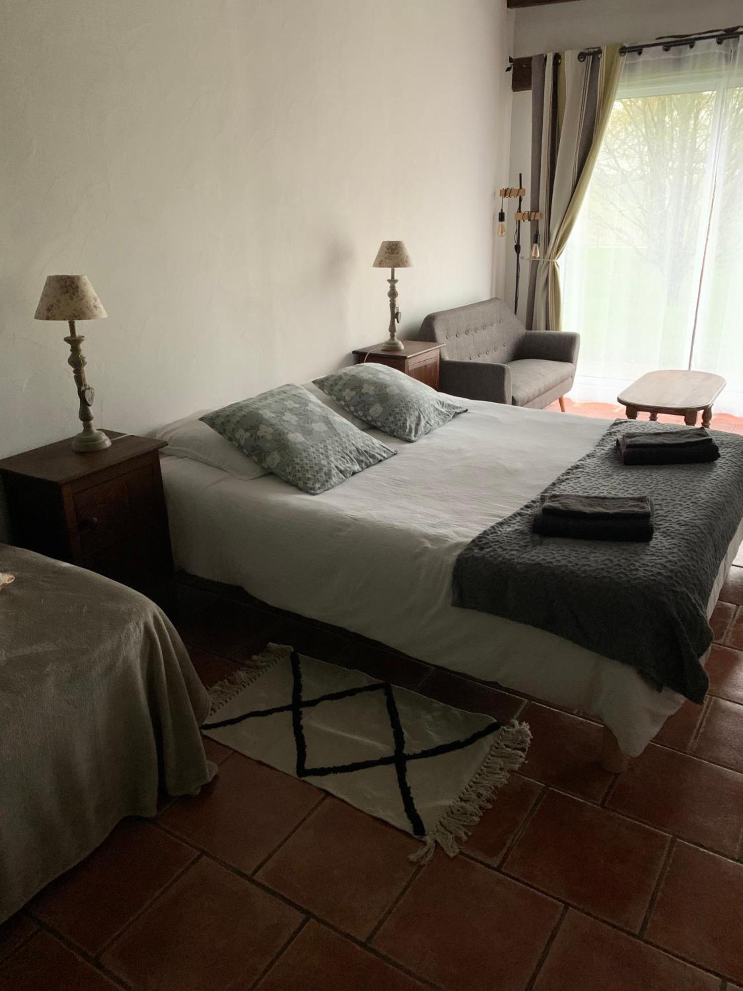 La Glatine Bed and Breakfast Fretigny Esterno foto