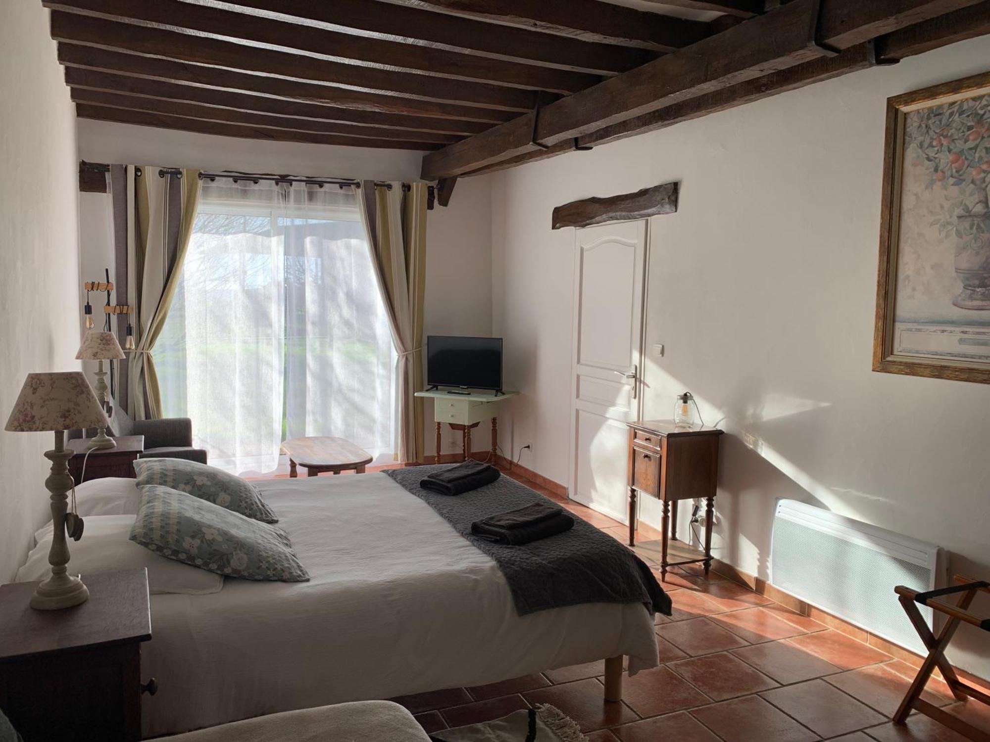 Bed and Breakfast La Glatine Fretigny Esterno foto
